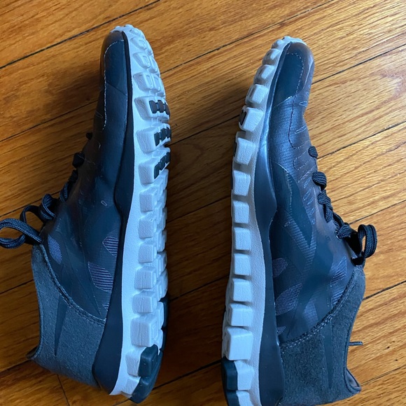 Training Reeboks - Picture 4 of 10